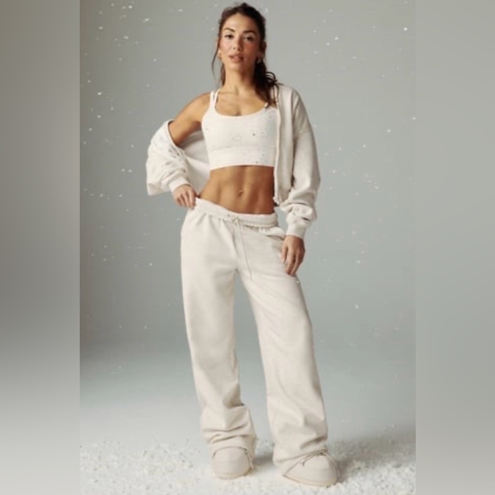 Fabletics Cozy Fleece Wide Leg Sweatpant Size: S / Regular 27 Bone Heather NWT